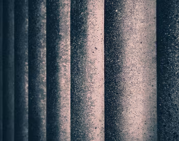 Alternate Logic A new pattern asserts itself without reference to what came before. Structure remains, but its form is dictated by location, not continuity.
